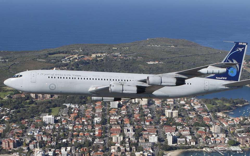 Boeing 707